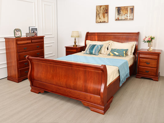 Elizabeth Queen Timber Bed