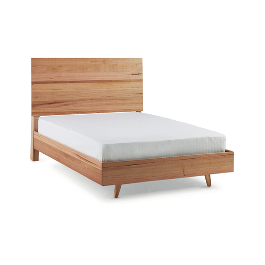 Windsor Tasmanian Oak Timber Bed
